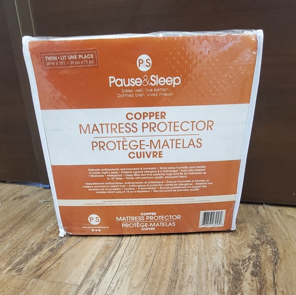 Copper Waterproof Mattress Protector - Picture 2 of 4